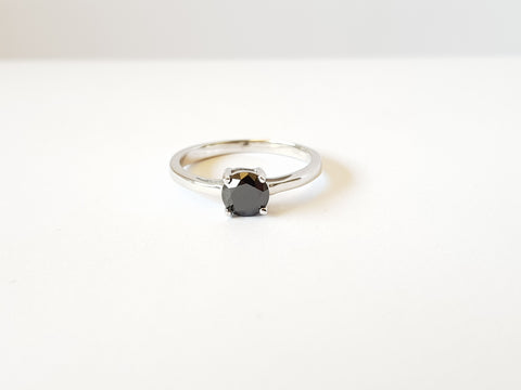Sterling Silver Black Stone Solitaire set Ring